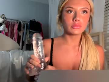 girl Mature Sex Cams with sarahbabyyyy19