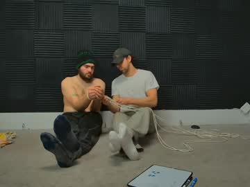 couple Mature Sex Cams with caseyandfriends