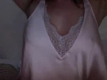 girl Mature Sex Cams with nikkibby806368