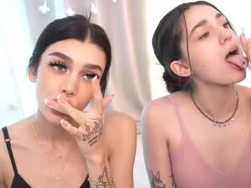 girl Mature Sex Cams with mystica_
