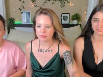 girl Mature Sex Cams with isla_meow