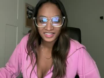 girl Mature Sex Cams with therealgiana