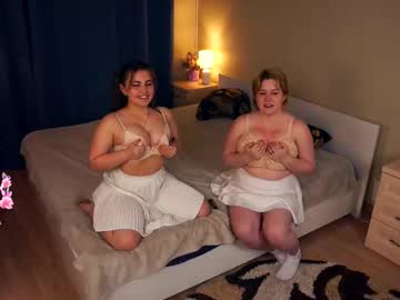couple Mature Sex Cams with wandagoodhartf