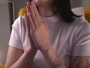 girl Mature Sex Cams with petraharn
