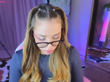 girl Mature Sex Cams with lori_blush