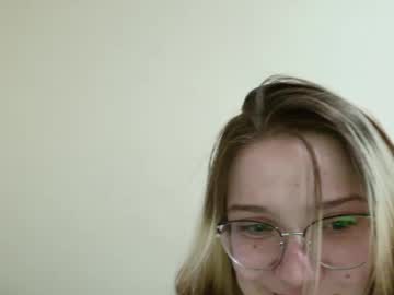 couple Mature Sex Cams with liya_still