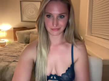 girl Mature Sex Cams with tillythomas
