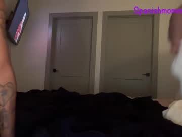 couple Mature Sex Cams with spanishmommyy