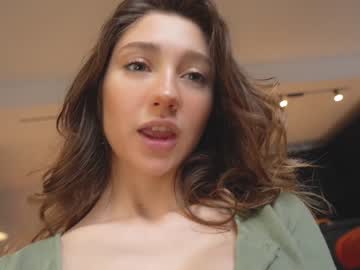 girl Mature Sex Cams with mia_elfie