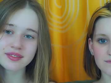 couple Mature Sex Cams with synnefarmer