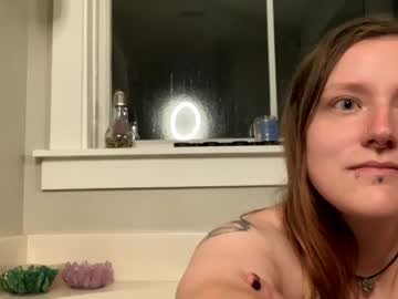 girl Mature Sex Cams with petitecurvyalt