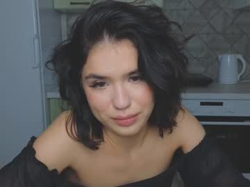 girl Mature Sex Cams with mia__lunaa